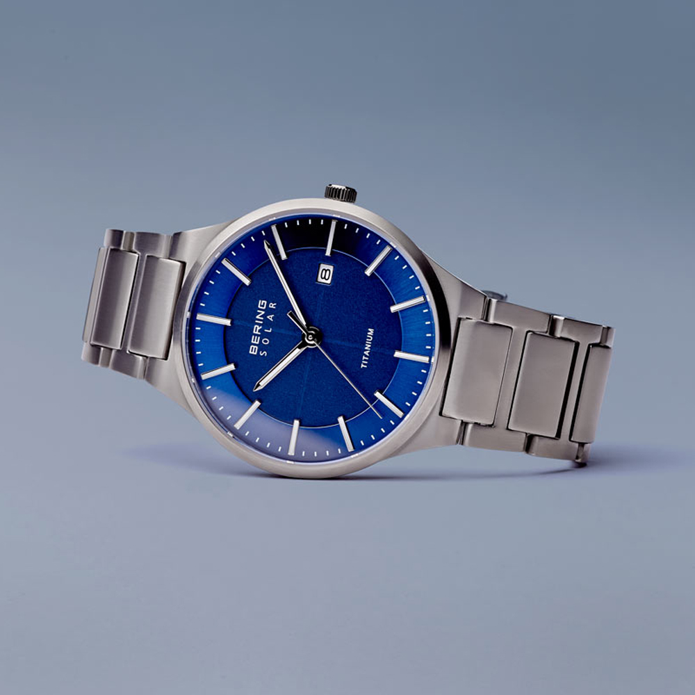 bering solar titanium