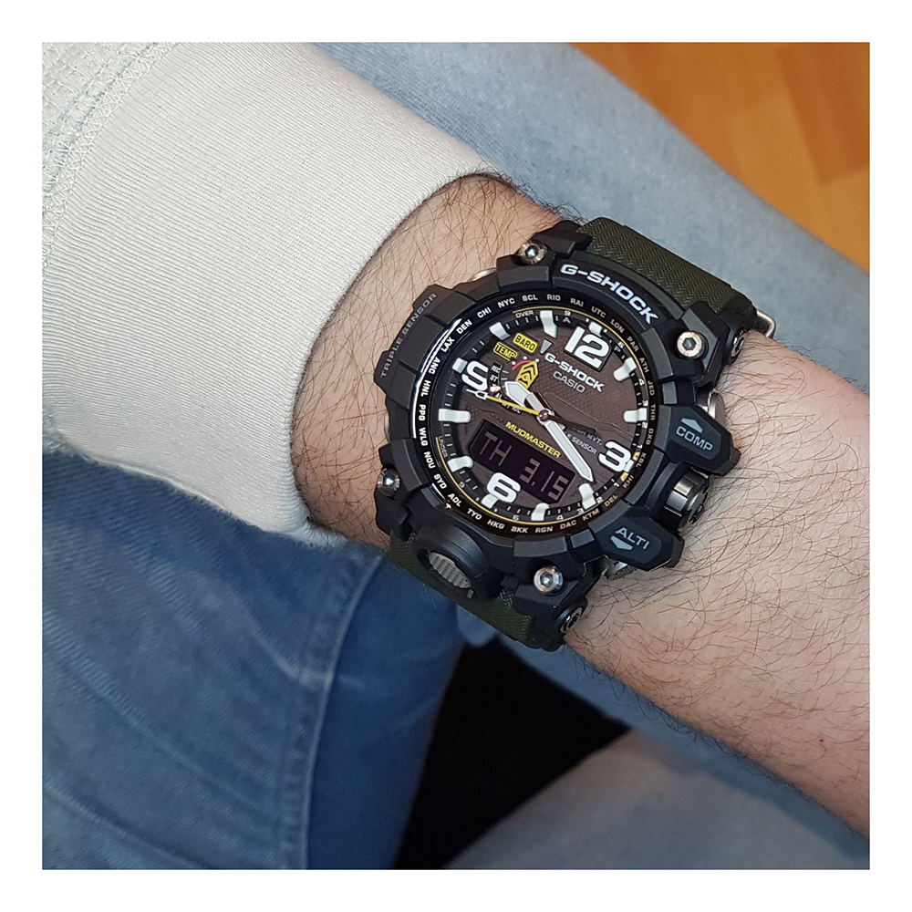 montre casio mudmaster