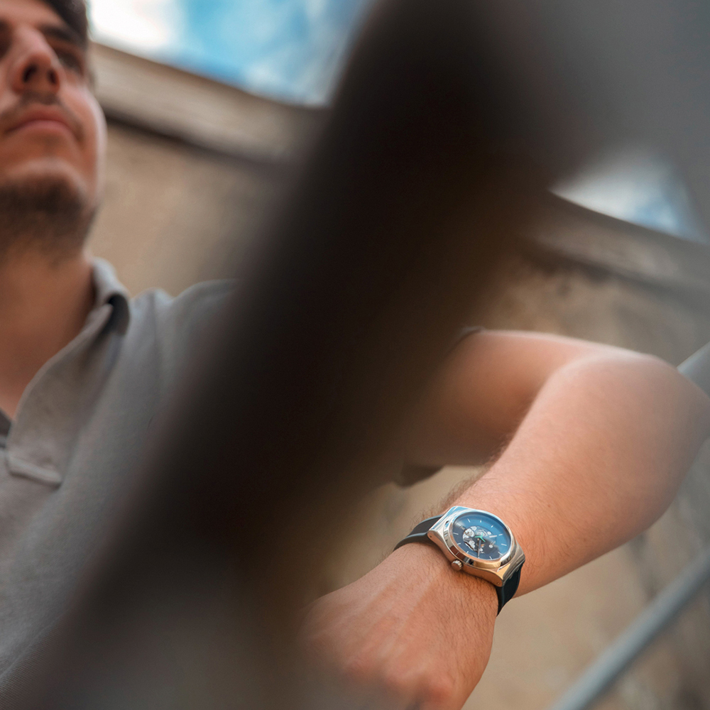 Montre Swatch Irony YIS430 Bluerang • EAN: 7610522831377 • Montre.be